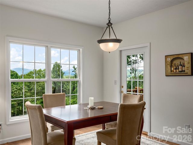 84 Red Cedar Drive, Hendersonville, NC 28792