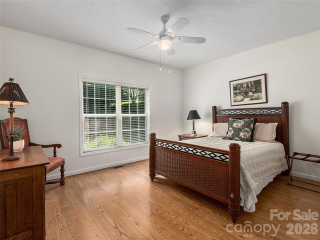 84 Red Cedar Drive, Hendersonville, NC 28792