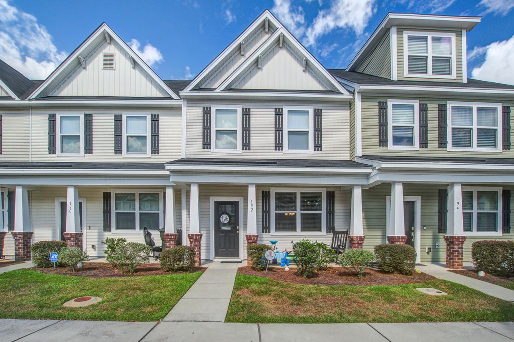 192 Woodward Road, Goose Creek, SC 29445