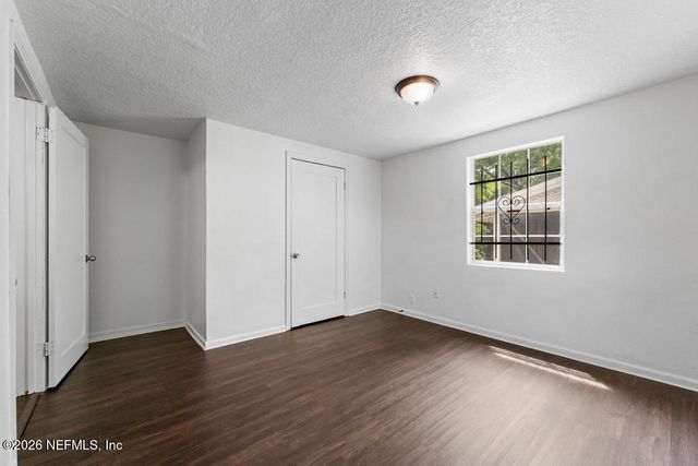 1424 W 9TH Street, Jacksonville, FL 32209