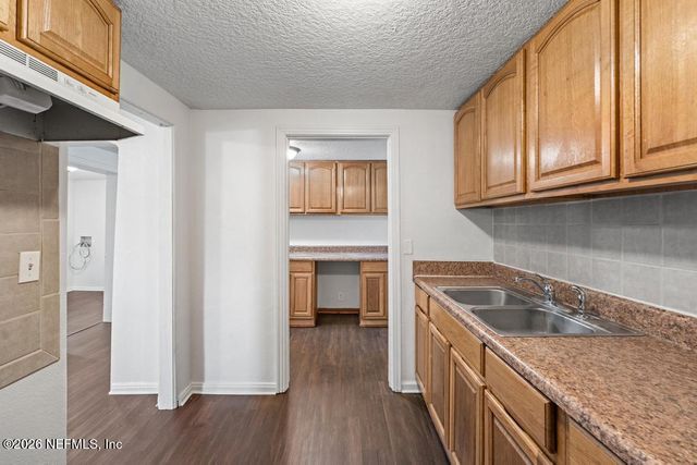 1424 W 9TH Street, Jacksonville, FL 32209