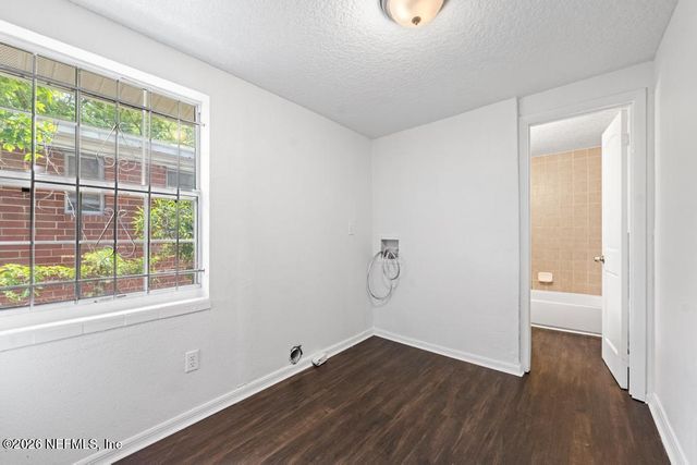 1424 W 9TH Street, Jacksonville, FL 32209