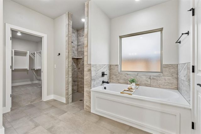 4300 Luke Lane, Edmond, OK 73034