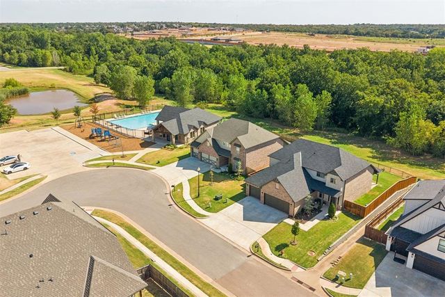 4300 Luke Lane, Edmond, OK 73034