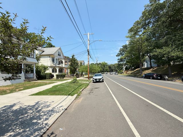1528 Ella Grasso Boulevard, New Haven, CT 06511