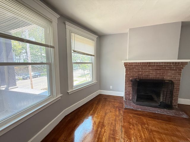 1528 Ella Grasso Boulevard, New Haven, CT 06511