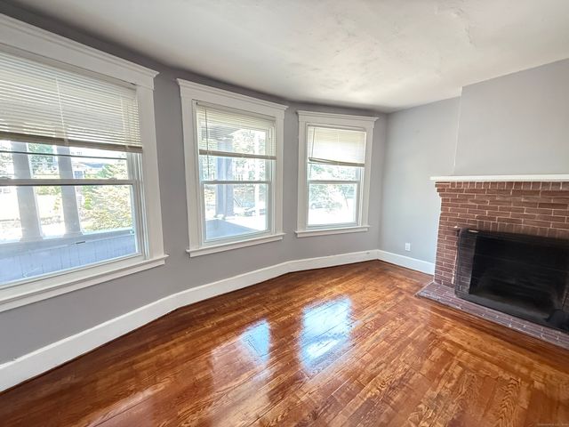1528 Ella Grasso Boulevard, New Haven, CT 06511