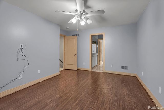 5779 Pinecrest Estates Drive, Ann Arbor, MI 48105