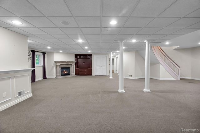 5779 Pinecrest Estates Drive, Ann Arbor, MI 48105