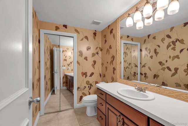 5779 Pinecrest Estates Drive, Ann Arbor, MI 48105