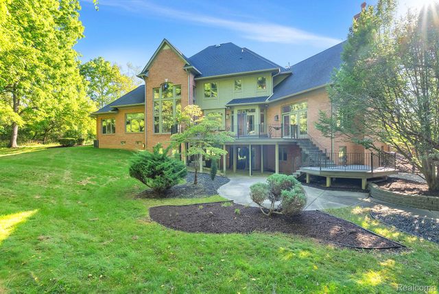 5779 Pinecrest Estates Drive, Ann Arbor, MI 48105