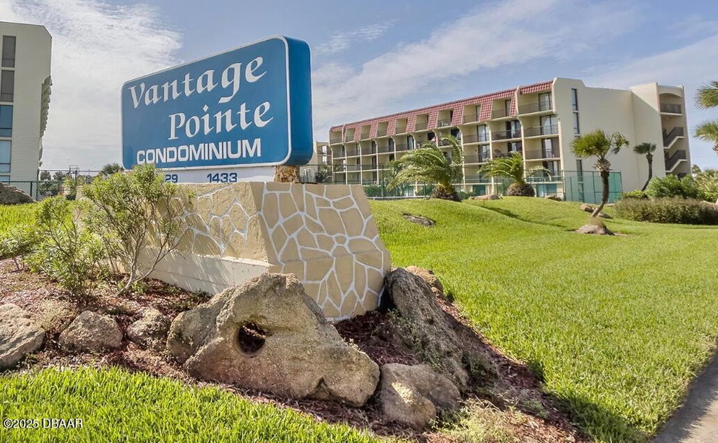 1441 N Atlantic Ave Unit 212, Daytona Beach, FL 32118