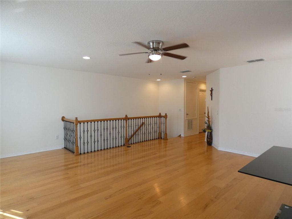 Image 15 of property listing at 10638 ARBOR VIEW BOULEVARD, Orlando, FL 32825