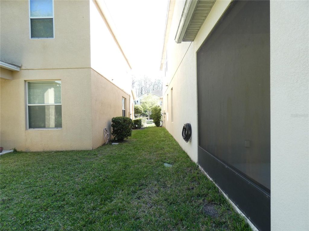 Image 25 of property listing at 10638 ARBOR VIEW BOULEVARD, Orlando, FL 32825