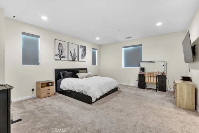 13423 W Saddle Rock Place, Sylmar, CA 91342