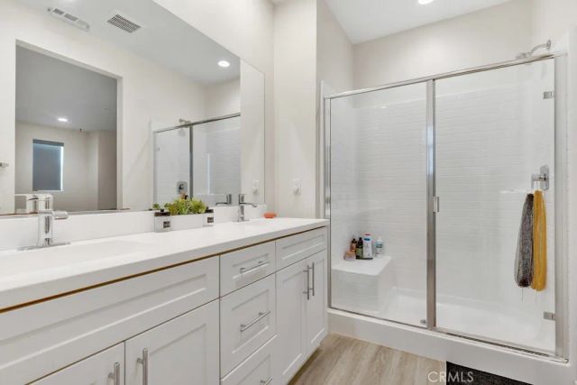 13423 W Saddle Rock Place, Sylmar, CA 91342