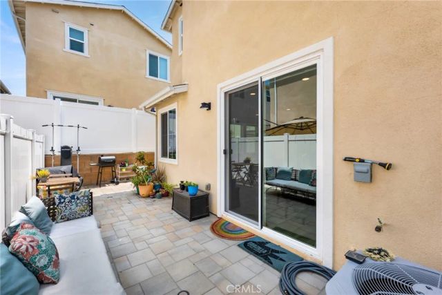 13423 W Saddle Rock Place, Sylmar, CA 91342