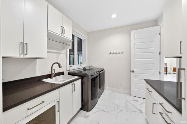 50861 Brownstone Drive, Granger, IN 46530