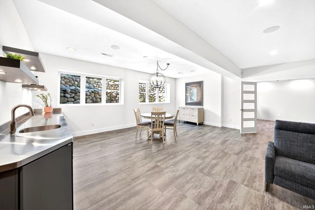 50861 Brownstone Drive, Granger, IN 46530