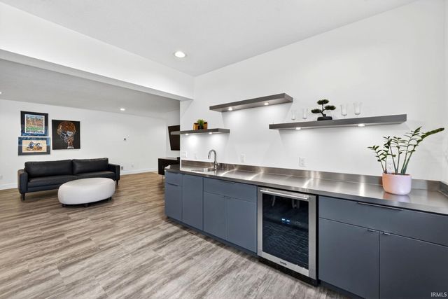 50861 Brownstone Drive, Granger, IN 46530