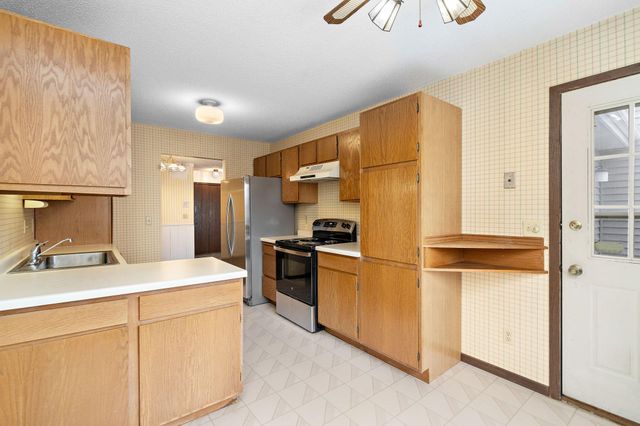 6974 Langford Court 5, Edina, MN 55436