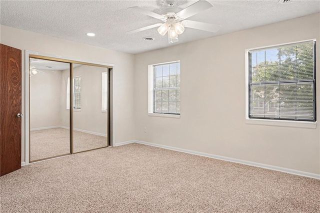 7028 N Fisk Court, Kansas City, MO 64151