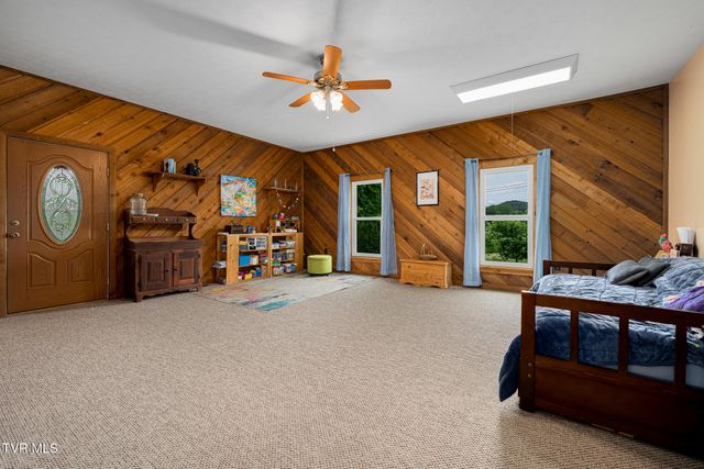282 Horseshoe Bend Road, Jonesborough, TN 37659