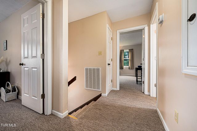 282 Horseshoe Bend Road, Jonesborough, TN 37659