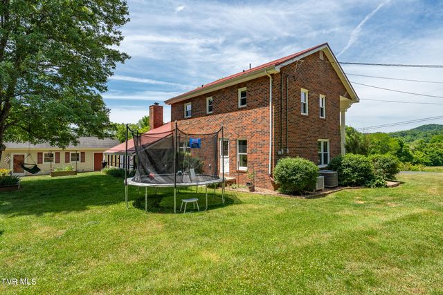 282 Horseshoe Bend Road, Jonesborough, TN 37659