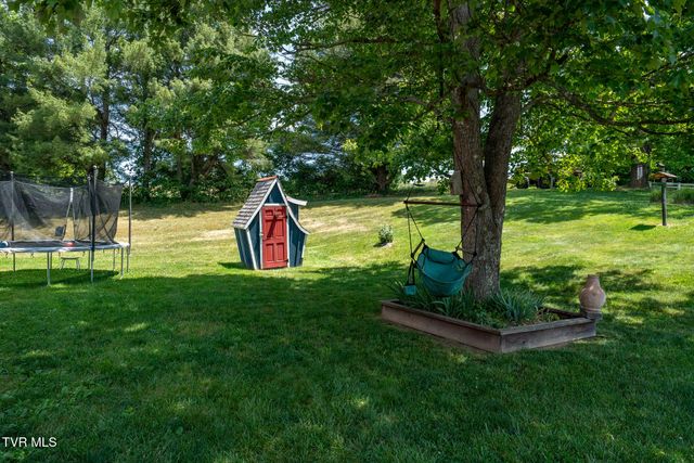 282 Horseshoe Bend Road, Jonesborough, TN 37659