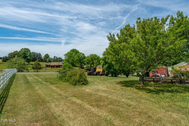 282 Horseshoe Bend Road, Jonesborough, TN 37659