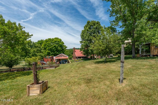 282 Horseshoe Bend Road, Jonesborough, TN 37659