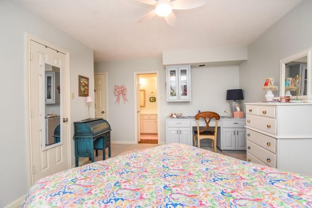 1023 Cardinal Avenue, Sugar Land, TX 77478