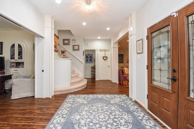 1023 Cardinal Avenue, Sugar Land, TX 77478
