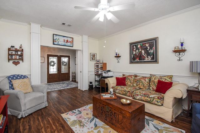 1023 Cardinal Avenue, Sugar Land, TX 77478