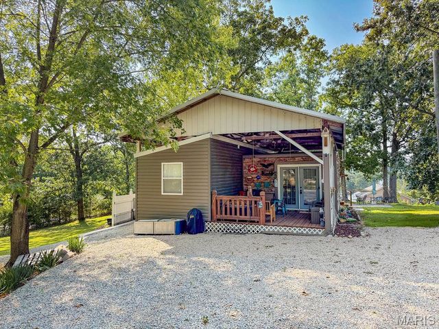 8895 Victoria Ln, French Village, MO 63036