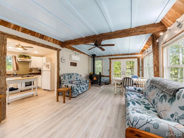 8895 Victoria Ln, French Village, MO 63036