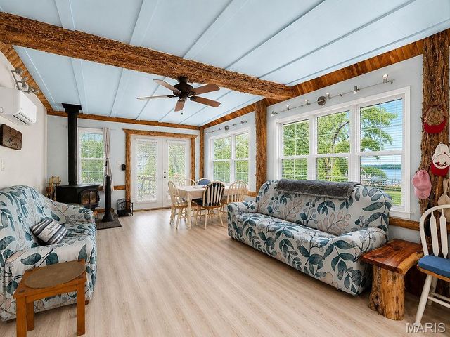 8895 Victoria Ln, French Village, MO 63036
