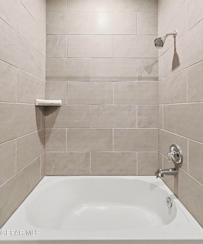 13721 Flora Vista Avenue, Horizon City, TX 79928