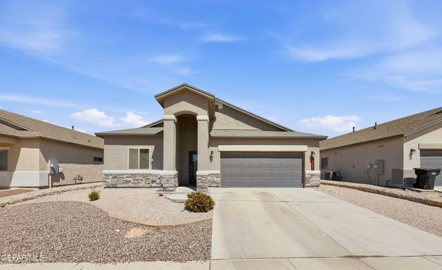 13721 Flora Vista Avenue, Horizon City, TX 79928