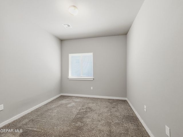 13721 Flora Vista Avenue, Horizon City, TX 79928