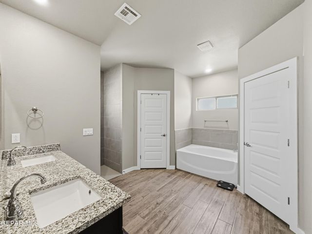 13721 Flora Vista Avenue, Horizon City, TX 79928