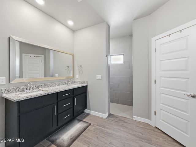 13721 Flora Vista Avenue, Horizon City, TX 79928