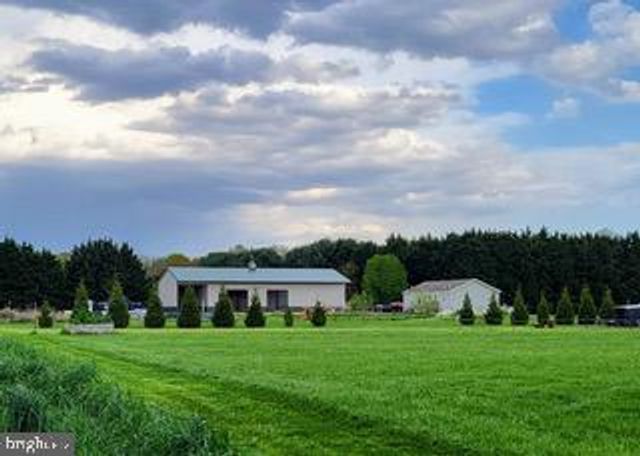 679 OAK HILL SCHOOL RD, Townsend, DE 19734