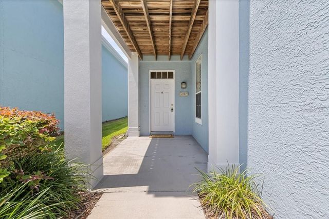 4007 FOXTAIL PALM COURT, Tampa, FL 33624