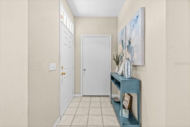 4007 FOXTAIL PALM COURT, Tampa, FL 33624