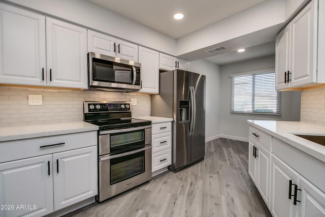 19059 N STAR RIDGE Drive, Sun City West, AZ 85375