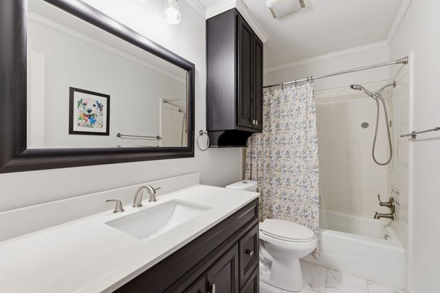 8721 Irongate Drive, North Richland Hills, TX 76182