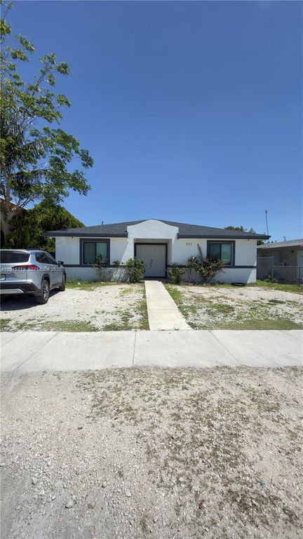 829 SW 5th St, Homestead, FL 33030