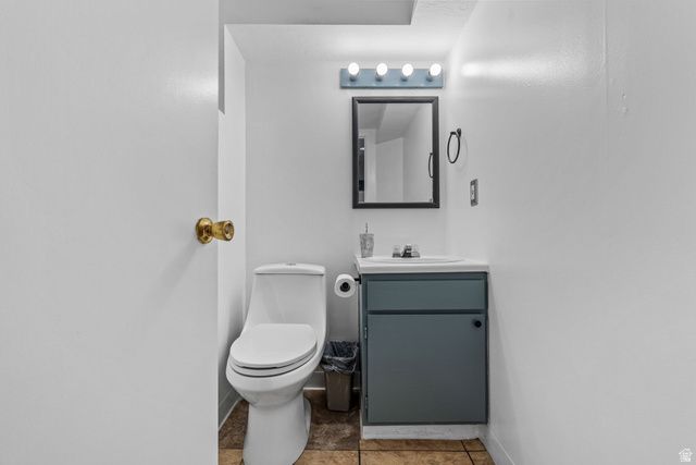 601 W LA SALLE DR, Murray, UT 84123